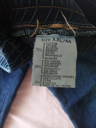 Pantalón cargo vaquero largo