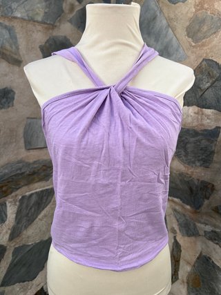 Top lila multiposición cuello cruzado talla única