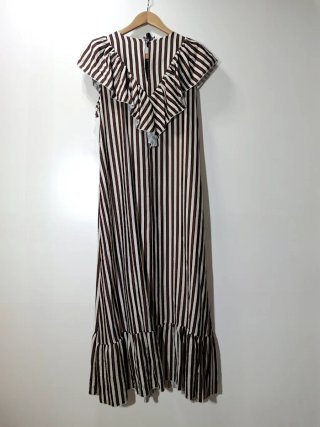 Vestido largo rayas escote V volantes
