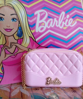 Borsetta rosa Barbie trapuntata.