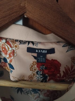 Chaqueta Kiabi floral M