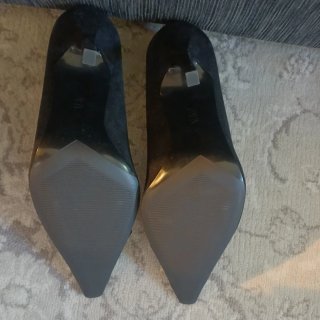 Zapatos de tacón Zara negros