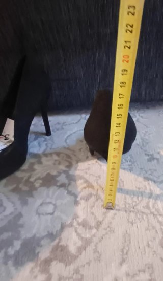 Zapatos de tacón Zara negros