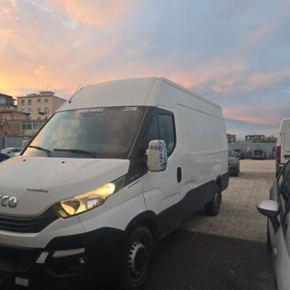 Furgoni Iveco Daily