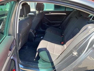 CUOTA 230€ - Volkswagen Passat 2017 1.6 120CV