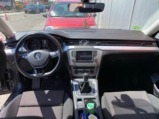 CUOTA 230€ - Volkswagen Passat 2017 1.6 120CV