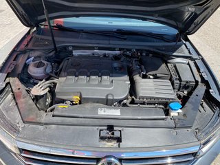 CUOTA 230€ - Volkswagen Passat 2017 1.6 120CV