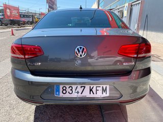 CUOTA 230€ - Volkswagen Passat 2017 1.6 120CV