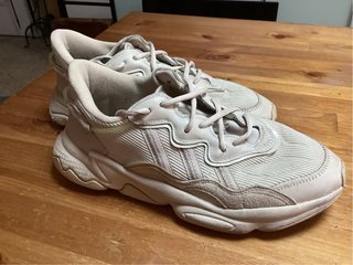 Zapatillas Adidas Ozweego Beige rebajadas