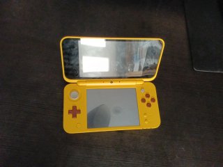 New Nintendo 2DS XL Edición Pikachu