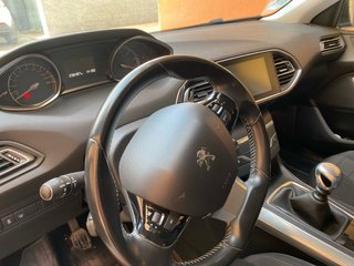 Peugeot 308 2015