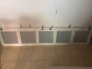 Armario blanco 2,36m con cristaleras como nuevo