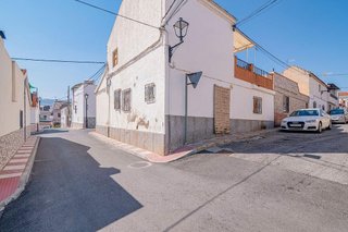 Casa adosada en venta en Otura
