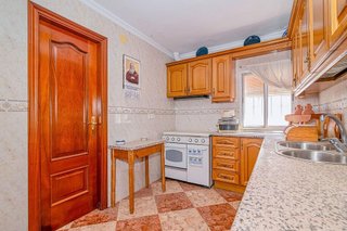 Casa adosada en venta en Otura