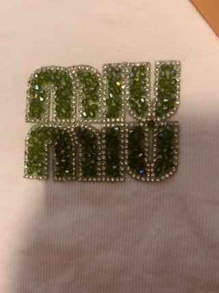 Miu Miu Top sin mangas con pedrería verde S