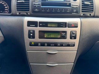 Toyota Corolla 1.6 VVT-i Sol