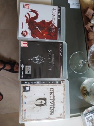 Lote 3 Juegos PS3 RPG: Skyrim, Dragon Age, Oblivi