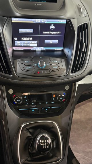 Ford Kuga 2016