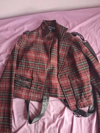 Chaqueta Killstar cuadros roja mujer