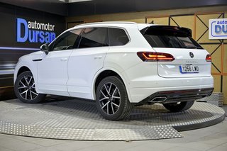 Volkswagen Touareg Prem Eleg 3.0 V6 TDI 210kW Tip 4M