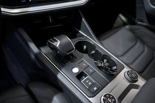 Volkswagen Touareg Prem Eleg 3.0 V6 TDI 210kW Tip 4M