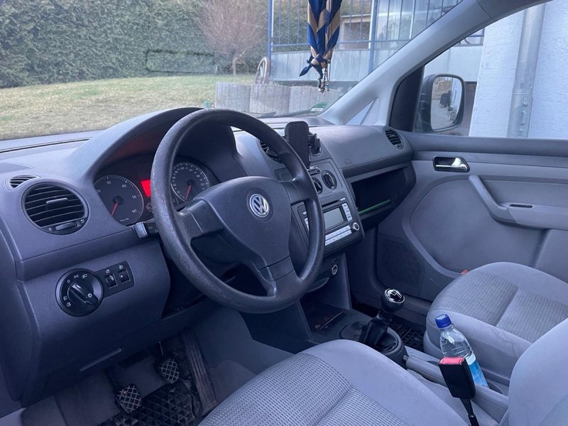 Volkswagen Caddy 2007 - foto 1