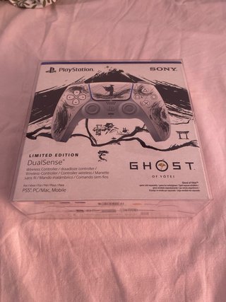 DualSense Edición Limitada Ghost of Yotei