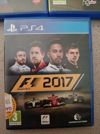 Pack 3 Juegos PS4: MotoGP 17 y F1 2017