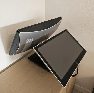 Tres Rapido TPV HP RP9 con 2 pantalla SSD