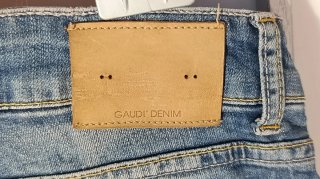 Gaudi Jeans shorts vita bassa taglia 27