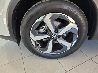 Nissan QASHQAI DIG-T 103kW N-Connecta