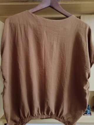Blusa corta VALENTINA fruncida  4XL Talla 52