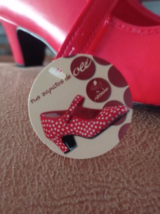 Zapatos flamenca rojos con tacón NUEVOS
