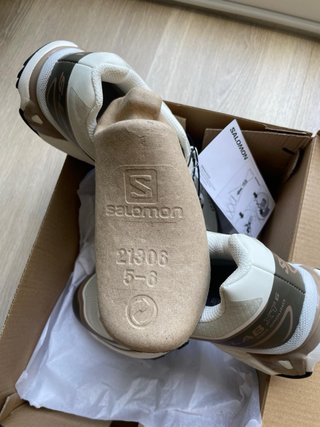 Salomon XT-6 Almond/Milk
