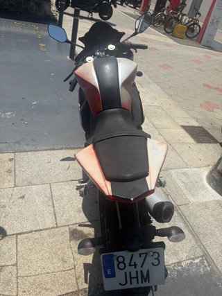 Yamaha YZF 125R 2015 Roja y Negra