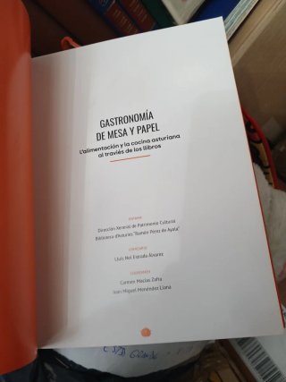 Gastronomía de mesa y papel,Asturias