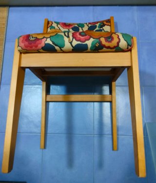Conjunto 4 Sillas de madera haya tapizadas flores