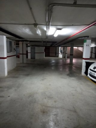 Trasteros grandes y Luminosos