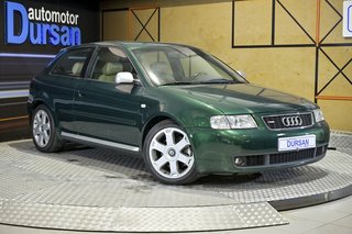 Audi S3 1.8 T quattro