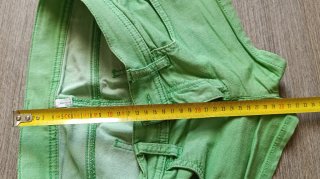 Pantaloncini Benetton verdi vita bassa taglia S