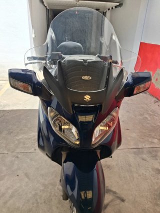 Suzuki Burgman 650 Executive 2006