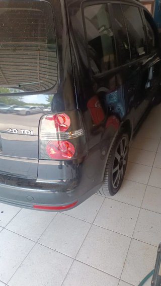 Volkswagen Touran 2011