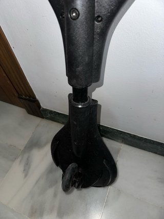 Skate 2 ruedas diseño calavera