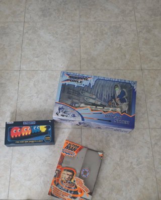 Lote Juguetes: Pac-Man, Action Man, Polar Skier