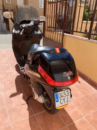 Moto con 24408 Se vende porque no se usa