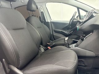 Peugeot 208   5P ALLURE 1.2L PureTech 60KW 82CV