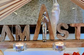 Namaste Decoración Madera y Metal