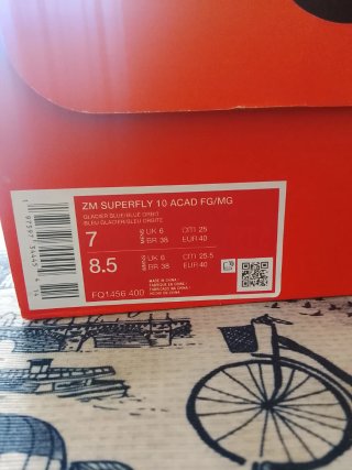 zapatillas futbol.talla 38.9 40 y 42