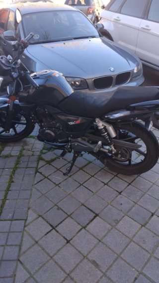 Keeway RKS Negra