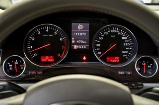 Audi A8 6.0 Quattro Tiptronic